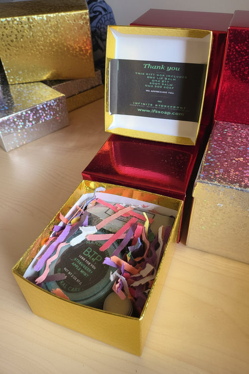 Sarter Reset Kit on wood surrounded by more gift boxes